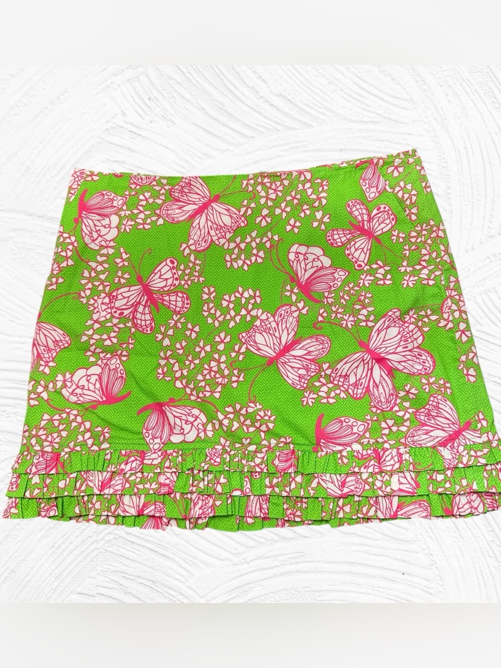 Lilly Pullitzer Karlo Green and Pink Butterfly Print Skirt Sz 12 Ruffle Stretch